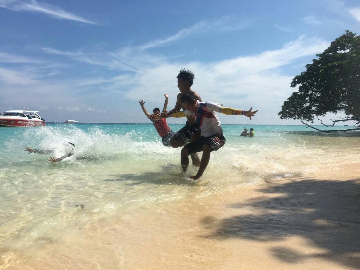 Malee Sirin Old Town Hotel Ko Lanta Екстериор снимка