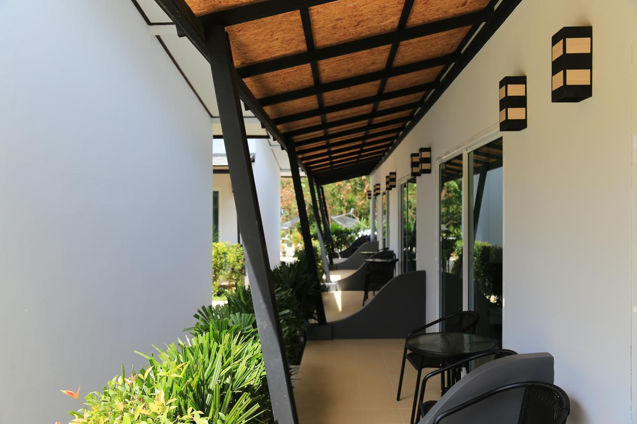 Malee Sirin Old Town Hotel Ko Lanta Екстериор снимка